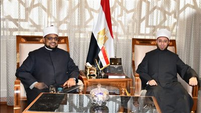 وزير الأوقاف يستقبل أمين عام مجمع البحوث الإسلامية لبحث التعاون المشترك