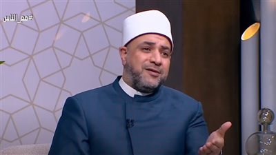  أيمن أبو عمر: هذا الرجل اشترى الجنة 3 مرات (فيديو)