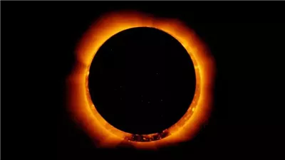 يستمر 4 ساعات و24 دقيقة، كسوف جزئي للشمس اليوم 