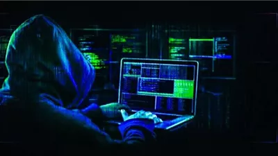 اخترق حسابات أوباما وبايدن وإيلون ماسك، محكمة بريطانية تغرم هاكر 5.4 مليون دولار 