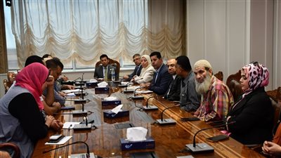 وزير الشباب والرياضة يتابع مجموعة ملفات عمل تنمية الشباب