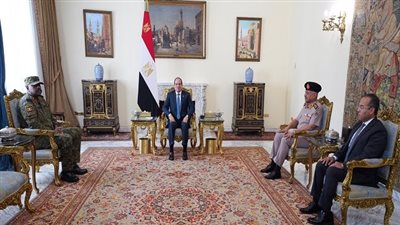 مصر وأوغندا تبحثان تعزيز التعاون والتنمية بين دول حوض النيل