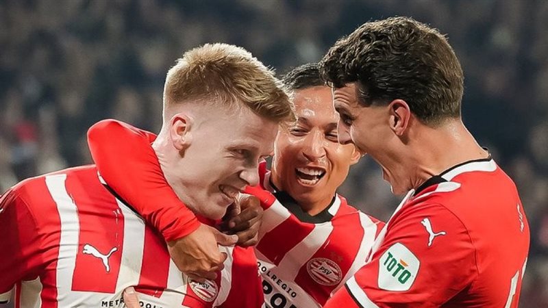 لاعبو إيندهوفن، فيتو