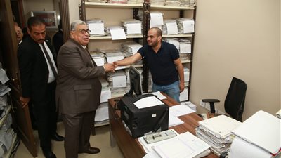 في أول يوم عمل بالعام القضائي، رئيس مجلس الدولة يتفقد محكمة القضاء الإداري بالرحاب 