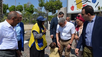 محافظ الإسماعيلية يتابع استعدادات افتتاح مهرجان الفنون الشعبية(صور) 