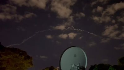 سماع دوي انفجارات في نتانيا والشارون وسط إسرائيل