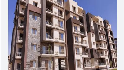 من المسئول عن المهزلة؟ رسالة خبير اقتصادي للحكومة بعد منح 10 مليارات جنيه لمشروع عمراني جديد