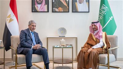 وزير السياحة والآثار يلتقى نظيره السعودي لبحث سبل التعاون المشترك