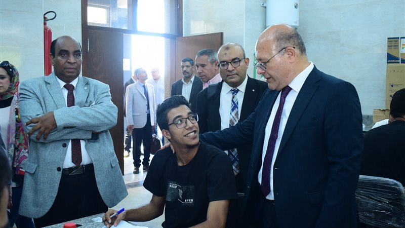 جانب من زيارة الدكتور