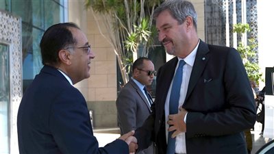 رئيس الوزراء ونظيره البافاري يترأسان جلسة مباحثات موسعة