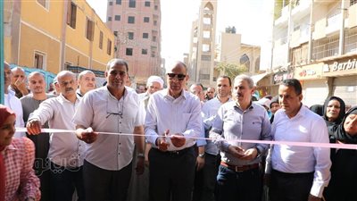 محافظ المنيا يفتتح معرض “بداية جديدة