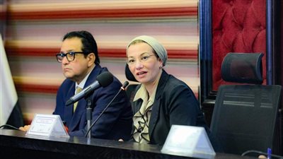 وزيرة البيئة تعلن بدء العمل في إنشاء مدينة متكاملة لإدارة المخلفات بالعاشر من رمضان