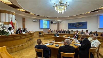 الأعلى للثقافة يحيي ذكرى نصر أكتوبر خلال ندوة توقيع كتاب التفاصيل الغائبة (صور)