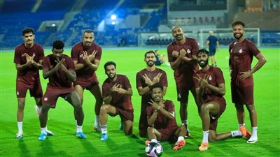 الدوري السعودي، التشكيل الرسمي لمباراة الخليج والخلود، وهذا موقف محمد شريف 