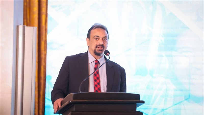 د.حسام عبد الغفار،