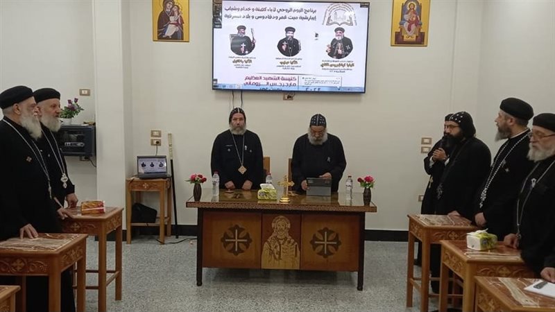 الأنبا رافائيل خلال