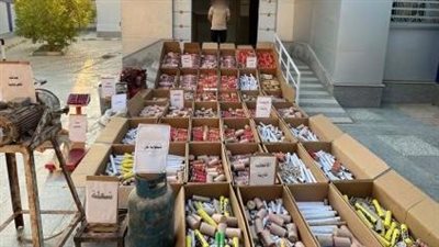 ضبط ورشة لتصنيع الألعاب النارية بداخلها 1.2 مليون قطعة بالفيوم 