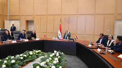  وزير الاستثمار يستقبل سفيرة النرويج بالقاهرة ووفد شركة سكاتك للطاقة المتجددة