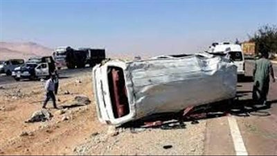 بالأسماء، مصرع وإصابة 18 شخصا إثر حادث انقلاب سيارة نقل بالوادي الجديد