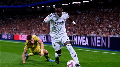 ريال مدريد يتخطى فياريال بثنائية في الدوري الإسباني (فيديو وصور) 
