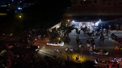 مشاهد مؤلمة لنزوح سكان بيروت وسط غارات إسرائيلية عنيفة لا تتوقف (فيديو)