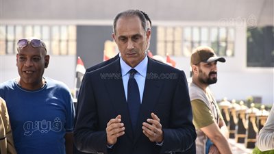 وصول جمال مبارك إلى النصب التذكاري للاحتفال بذكرى حرب أكتوبر (صور)