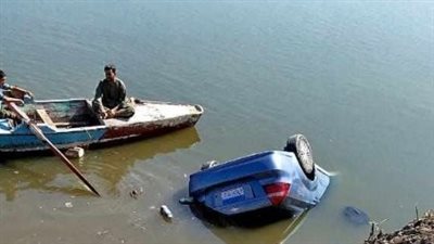 إصابة 7 أشخاص فى حادث انقلاب سيارة داخل ترعة بـ قنا