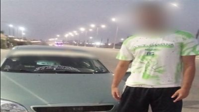 القبض على سائق سيارة بمدينة نصر بسبب حركات استعراضية وإحداث ضوضاء 