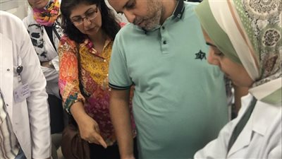 الصحة: رصد مخالفات في صيدلية حميات الغردقة وتحويلها للشئون القانونية