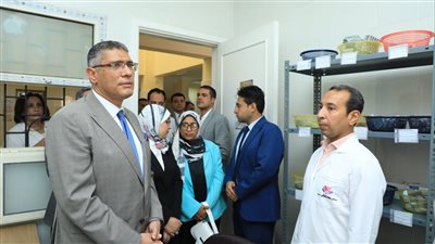 محافظ الجيزة: تقديم كافة سبل الدعم اللازمة للنهوض بالمنظومة الصحية (صور)