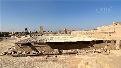 الكشف عن نقوش الواجهة الغربية لمعبد خنسو بالأقصر لأول مرة منذ 100 عام.. إنشاء مخزن أحجار التلاتات الجديد لحفظ 16 ألف كتلة أثرية.. وأعمال البناء وصلت 80%