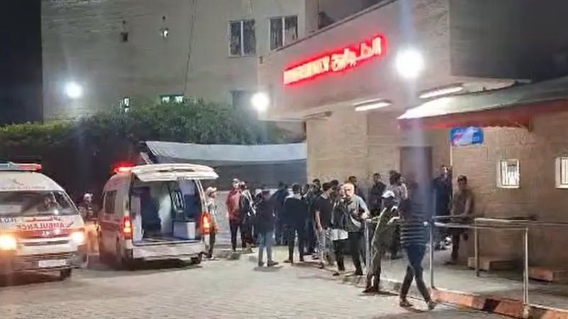 مستشفى دير البلح،
