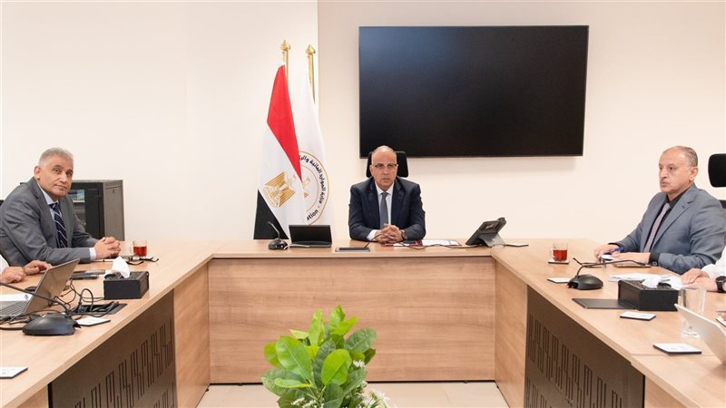 اجتماعات وزارة الري،
