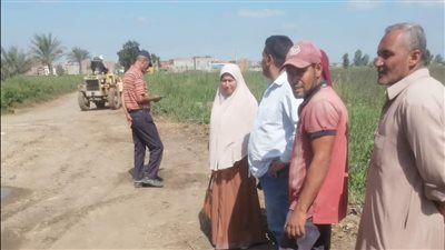 إزالة فورية لسقف بناء مخالف بقرية الصبرية شربين في الدقهلية