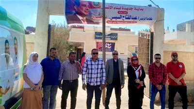 رئيس مركز بني عبيد بالدقهلية يفتتح القافلة الطبية بقرية اليوسفية (صور)