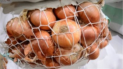 جنون البصل.. ارتفاع مفاجئ في الأسعار.. الكيلو يصل لـ 27 جنيهًا.. شعبة الخضراوات توضح الأسباب وتطالب الحكومة بسرعة التحرك 