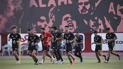  أخبار الرياضة اليوم: عودة مدافع الأهلي.. مشاركة محمود صابر مع منتخب مصر.. وحسين لبيب: الزمالك أكبر قلعة رياضية في مصر