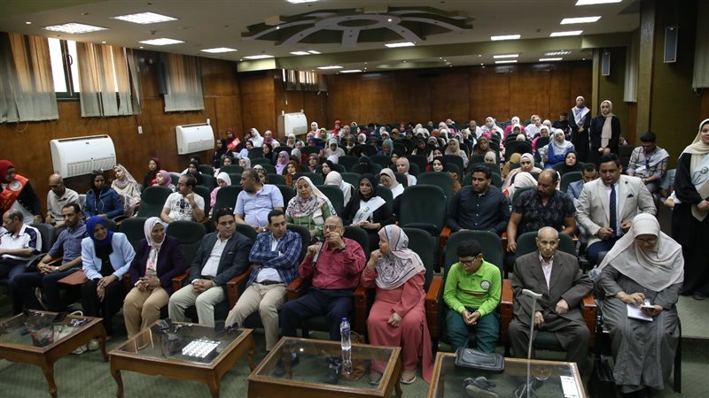 احتفالات اكتوبر بجامعة
