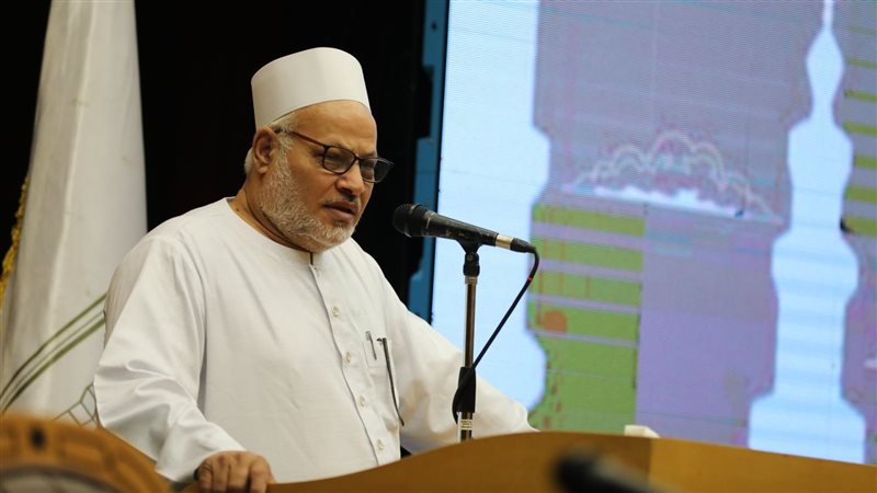 الدكتور إبرهيم الهدهد،