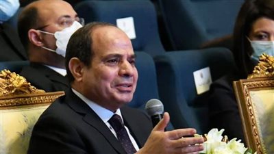 السيسي: القوات المسلحة قوة رشيدة وجزء من الشعب