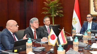 وزير الاستثمار يبحث مع السفير الياباني تطورات إنشاء مصنع لإنتاج الضفائر الكهربائية بالفيوم
