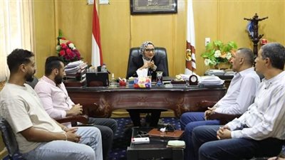 نائب محافظ الوادي الجديد تبحث استعدادات إقامة معرض زراعي الشهر المقبل