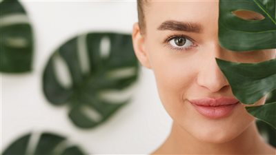 قناع طبيعي لإشراقة البشرة وتعزيز نضارتها 