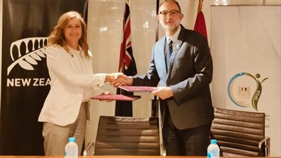  اتفاق إطاري بين القومية لسلامة الغذاء ووزارة الصناعات الأولية النيوزيلندية للتعاون في مجال سلامة الغذاء 