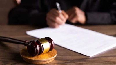 أصوات الرصاص تقطع احتفالات مشجعي السوبر بالعمرانية.. شاب يستغل انشغال الأهالي بالاستعداد لمشاهدة المباراة وينهي حياة آخر.. التحريات: جريمة ثأر.. وقرارات عاجلة من النيابة