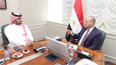 جبران يبحث مع وفد سعودي توسيع التعاون لتوفير فرص عمل بالمملكة