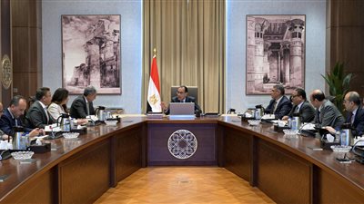 مدبولي يتابع اللمسات النهائية لمشروع المتحف المصري الكبير