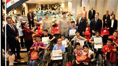 جامعة عين شمس تستقبل وفدا من مدربي هيئة 