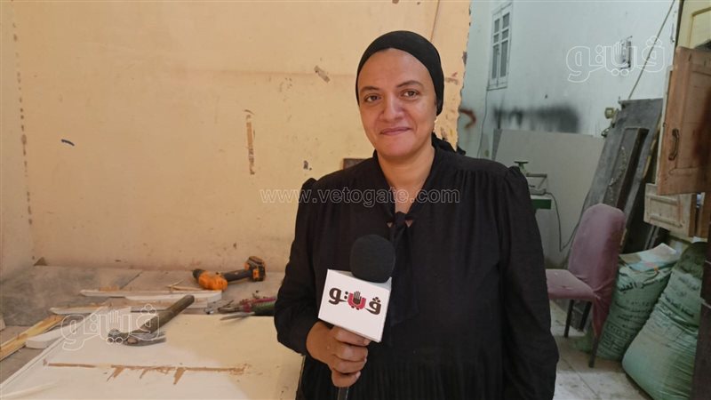 أم عماد أول نجارة