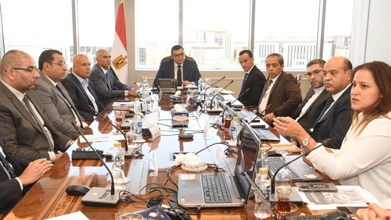 وزير الاسكان